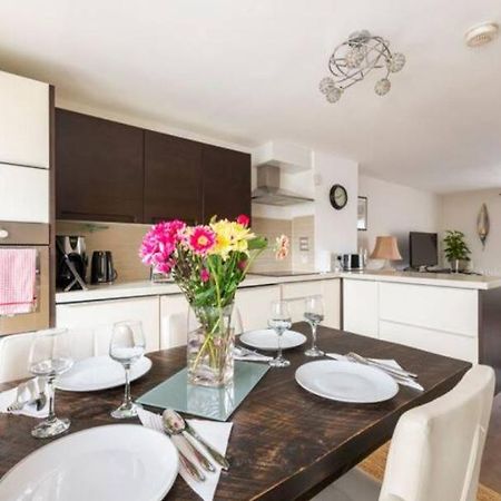 Super Central Beautiful Three Bedroom Londra Esterno foto