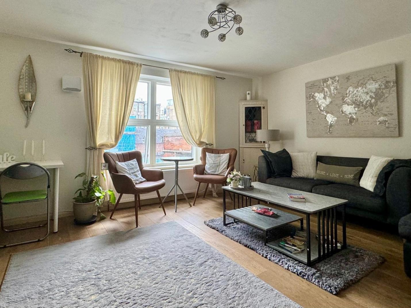 Super Central Beautiful Three Bedroom Londra Esterno foto